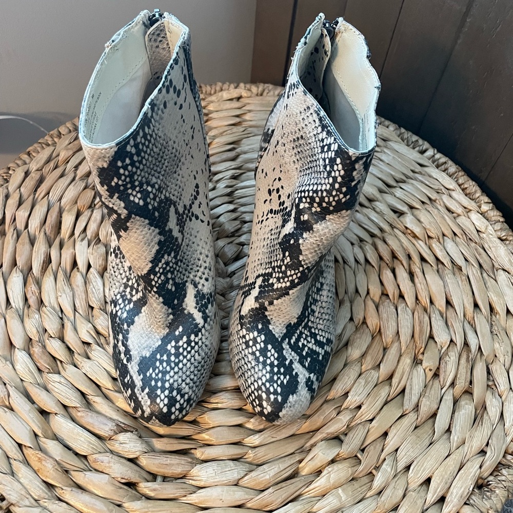 Snake Booties - Picture 2 of 5
